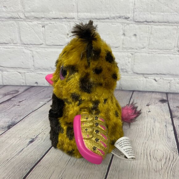 Spin Master Hatchimals Interactive 5" Pet Toy Hatched Brown Black Pink Leopard - Picture 2 of 11